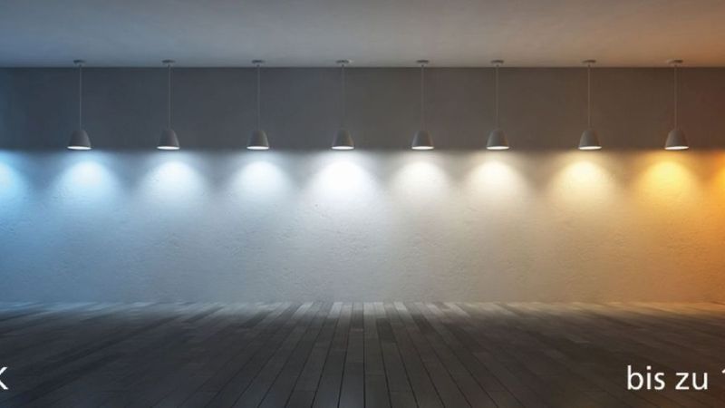 LED's an Decke, die unterschiedlich hell leuchten