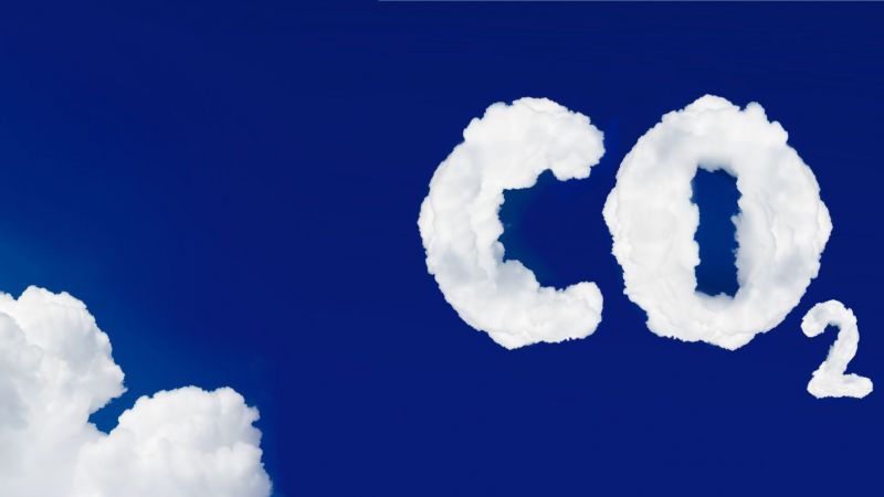 Wolke bildet den Schriftzug CO2