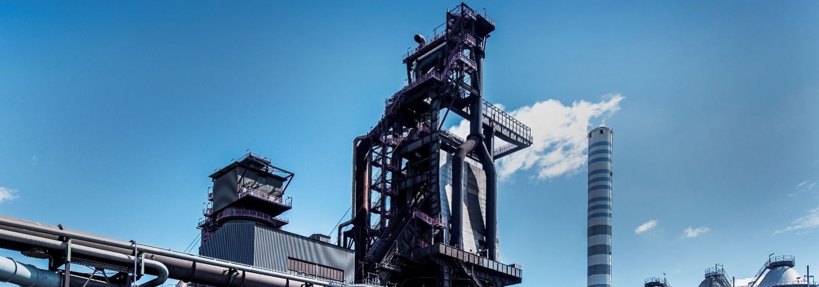 Auf dem Gelände von Thyssenkrupp Steel Europe in Duisburg kommt nun Wasserstoff zum Einsatz.