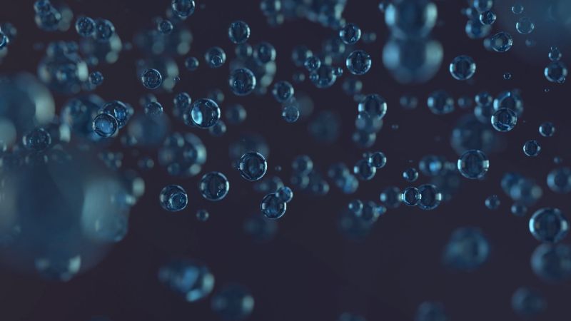 Nahaufnahme runder Blasen als Symbol für Wasserstoff-Moleküle