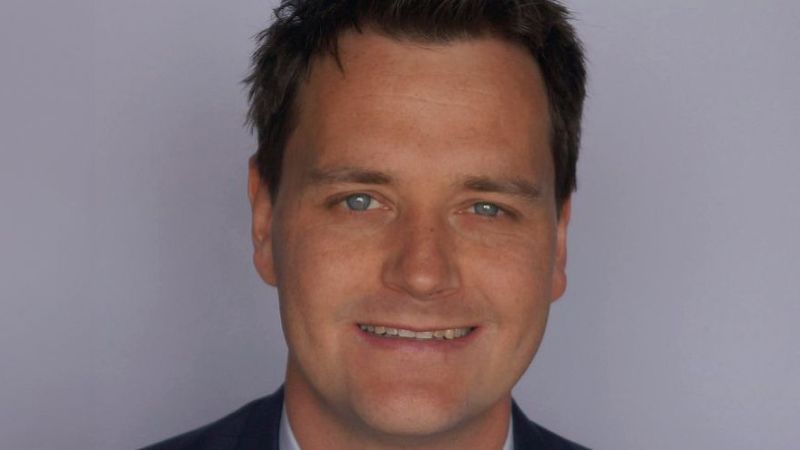 Portrait photo of Dr Christian Odenthal