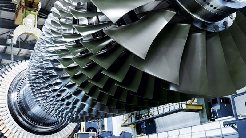 The symbolic image shows a Siemens AG gas turbine.