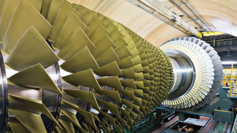 Das Foto zeigt eine Gasturbine in einer Hochgeschwindigkeits-Wuchtanlage.