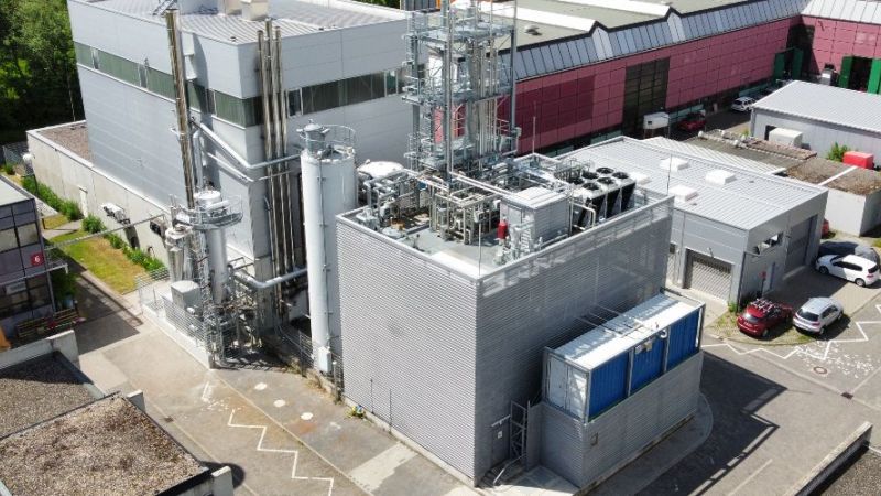 Auf dem Foto ist die Darmstädter Pilotanlage aus der Vogelperspektive zu sehen.