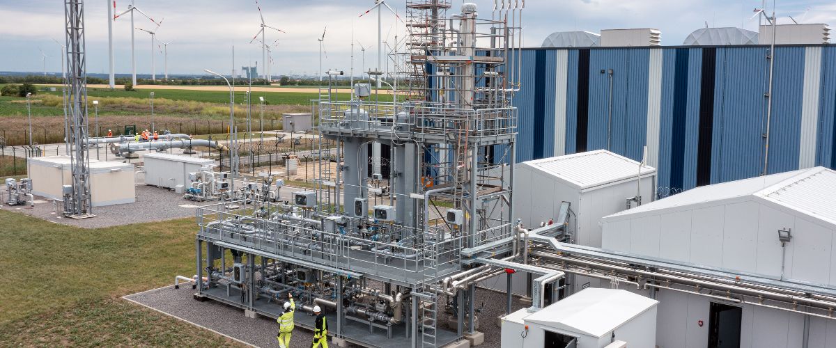 Die Gasaufbereitungsanlage des DBI – Gastechnologisches Institut gGmbH Freiberg im Energiepark Bad Lauchstädt wurde in Betrieb genommen.
