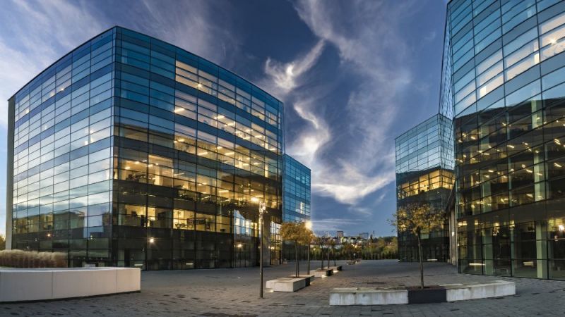 An example of an innovative office building.