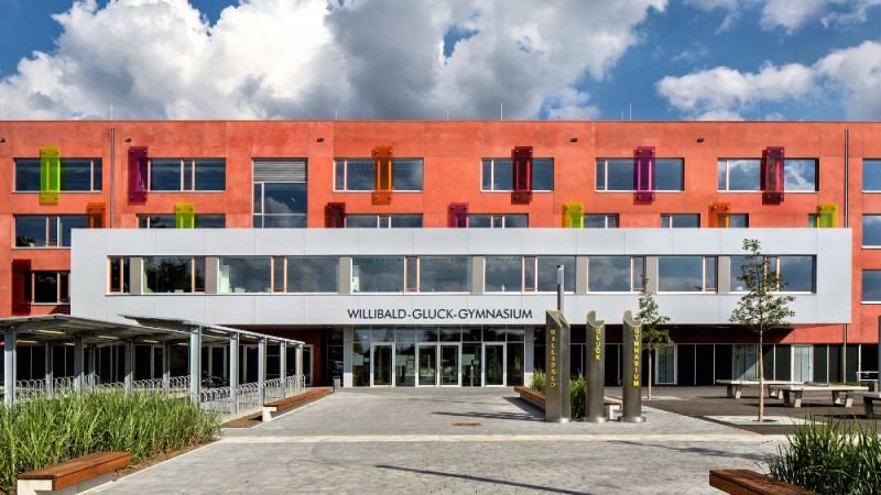 Entrance area Willibald-Gluck-Gymnasium