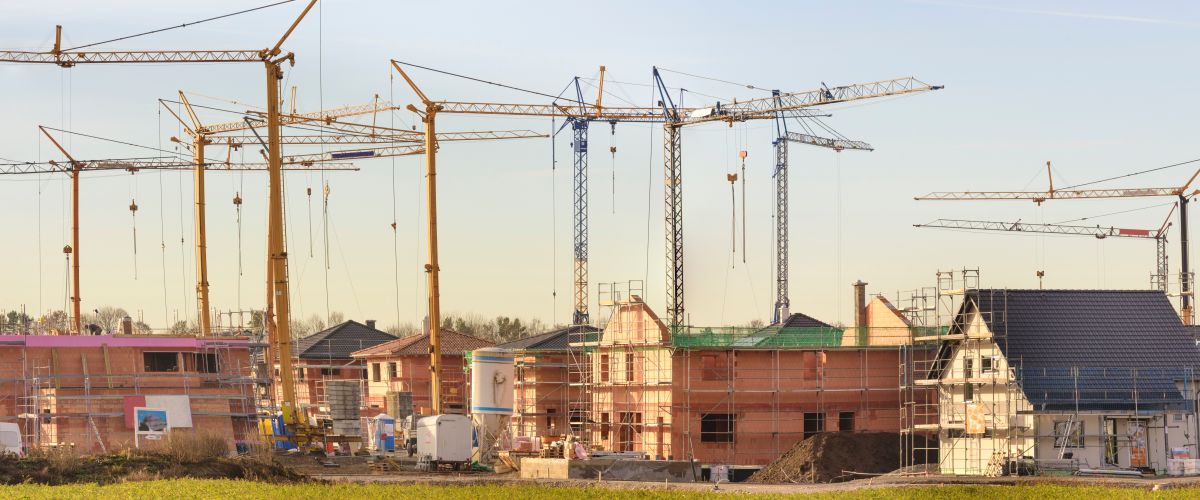  Absorptionswärmepumpen eignen sich etwa für den Einsatz in Subnetzen wie einem Neubaugebiet, das an ein bestehendes hochtemperiertes Fernwärmenetz mit niedrigeren Temperaturen angeschlossen wird.