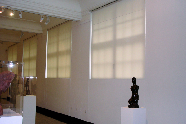 During the refurbishment: Now a second window level is being installed