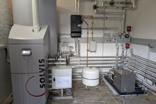 Mit Sonnenenergie Effizienter Strom Und W rme Erzeugen Mit Sonnenenergie Effizienter Strom Und W rme Erzeugen