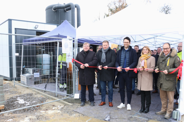 Ludger Brink, Grüne Quartiere; Christoph Heidenreich, Stadt Gelsenkirchen; Cornelius Veith, BMWK; Sandra Niefeld, RAG Montan Immobilien; Patrick Schneckenburger, Grüne Quartiere (v.l.n.r.)