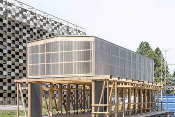 Das DELTA-Forum an der Lichtwiese der TU Darmstadt. An der Struktur wird in den nächsten Monaten weiter geplant, experimentiert, verändert – ganz im Sinne eines Reallabors. 
